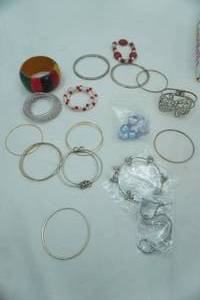 lot 373 image: Jewelry Lot Bracelets.