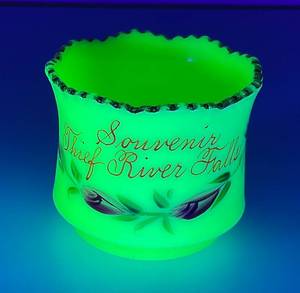 lot 26 image: 1900-1920s Heisey Custard GlassVaseline Glass Novelty Souvenir  Thief River Falls Minnesota Sugar Dish 2 12 (GLOWS)