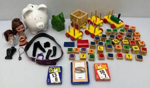 lot 128 image: Misc. Vintage Toys