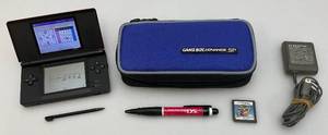 lot 137 image: Vintage Nintendo DS Lite Complete With Charger, Pen And Carrying Case With Mario Hoops 3 On 3 Game (WORKS)