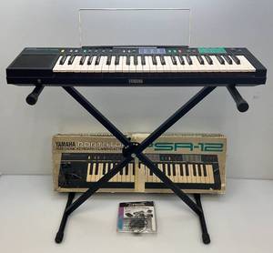 Vintage YAMAHA Portatone PSR-12 Keyboard With Stand In Original Box (WORKS)