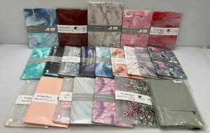 lot 174 image: Large Group Of Misc. Sizes Of Apple Mac Book Protectors (NEW)