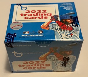 lot 98B image: 2022 Topps Baseball Sealed Vending Card Box