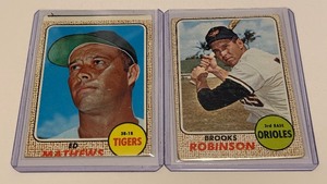 lot 116B image: Brooks Robinson and Ed Mathews 1968 Topps Vintage Baseball Card Lot