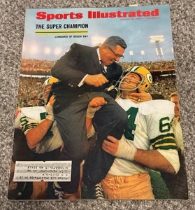 lot 84 image: 1988 Green Bay Packers The Super Champion Sports Illustrated Magazine