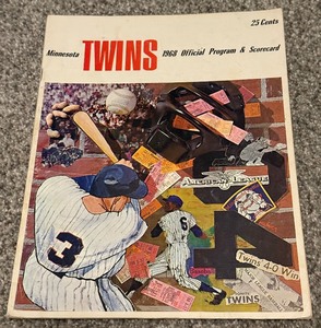 lot 93 image: 1968 Minnesota Twins Vintage Official Program and Scorecard