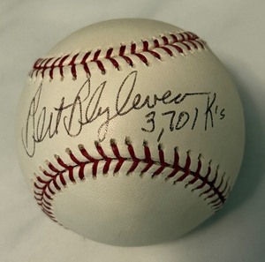 lot 101 image: Bert Blyleven Signed Baseball w 3,701 Ks Inscriptions Rawlings OMLB Selig Ball
