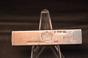 lot 1 image: 5 Troy Oz .999 Fine Silver Bar - Crown Crest Kit-Kat Bar