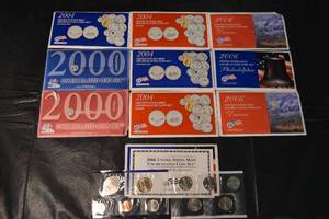 lot 96 image: United States Mint Uncirculated Coin Sets - 2004 & 2006 Philadelphia & Denver Lot Of 10