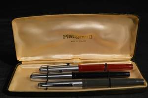 lot 131 image: Platignum Fountain Pen Set - Four Pens in Original Case - Made in England (Vintage)