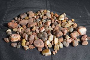 lot 147 image: Assorted Tumbled Jasper & Agate Stones - Pink Brown Beige Pebbles for Craft & Jewelry