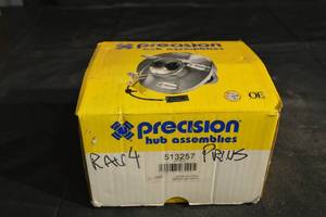 lot 251 image: Precision Hub Assembly - 513257 MP41415 Wheel Hub, Original Box