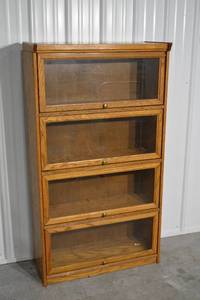 lot 167 image: Oak 5-Section Glass-Front Display Cabinet - 32.5W x 13.5D x 57.25H