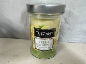 lot 179 image: New 18 oz Tuscany Premium Candle with Essential Oils