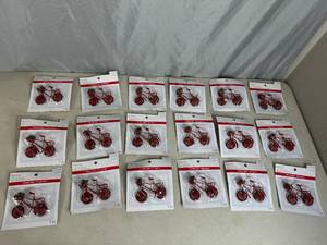 lot 254 image: 18 New Ashland Tiny Treasures Mini Bicycle - Mini Embellishment  Decoration $108 retail