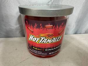 lot 277 image: New Hot Tamales Cinnamon Triple Wick Scented Candle