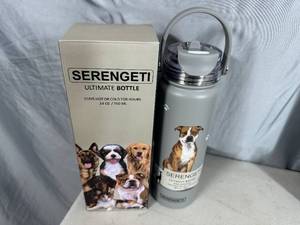 lot 33 image: New Serengeti Vacuum Insulated Stainless Steel Water Bottle - Pitbull Dog
