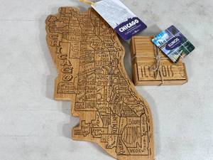 lot 106 image: New Bamboo Chicago and Illinois Serving Board and Coaster Set