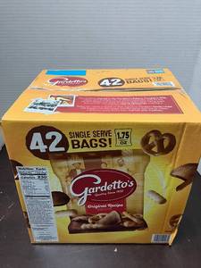 lot 125 image: Gardettos