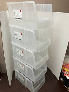 lot 12 image: Jumbo Stacking Bins