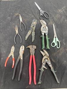 lot 1503 image: Assorted Hand Tools Lot