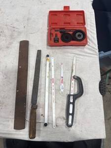 lot 1505 image: Assorted Hand Tools & Hole Saw Kit