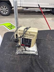 lot 1517 image: Shopcraft 12 drill press