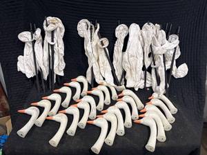 lot 1538 image: Goose Hunting Decoys Lot