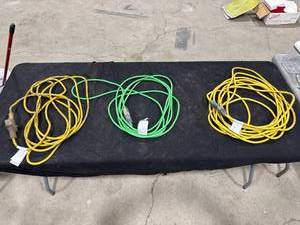 lot 1553 image: Extension Cord Lot