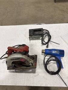 lot 1581 image: Power Tool Lot Saw & Heat Gun