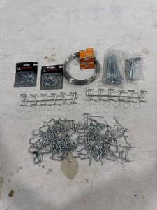 lot 1657 image: Assorted Metal Hardware Lot