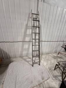 lot 1677 image: Keller Aluminum Extension Ladder