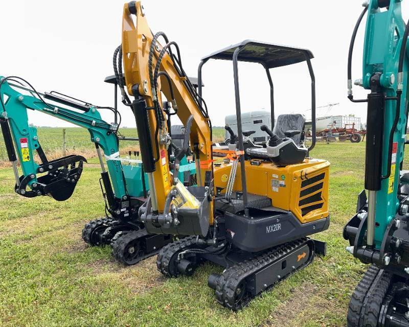 lot 1420 image: 2026 CFG Mini Excavator (MX20R)