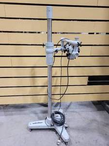 lot 25SK image: Zeiss Microscope Stand (600264) See Descriptions