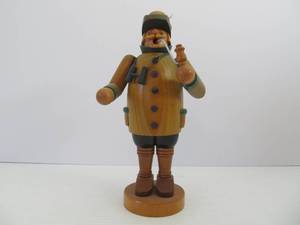 lot 23 image: Vintage Wood German Smoker Doll Lot #7