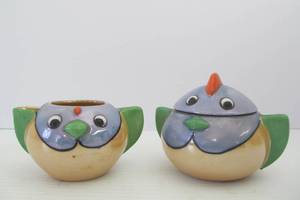lot 34 image: Mid Century Lusterware Anthropomorphic Bird Creamer &amp Sugar Bowl&nbsp