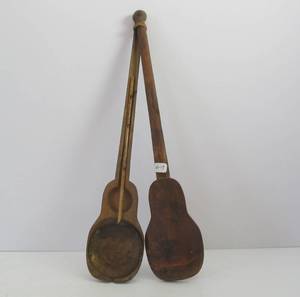 lot 39 image: Early Primitive Antique Scale