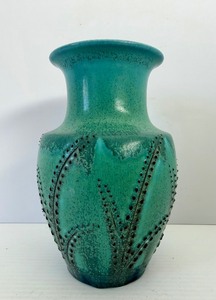 lot 38 image: Outstand Antique Artist Signed ROOKWOOD Art Pottery Vase&nbsp