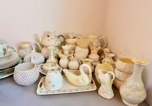 lot 136 image: Fantastic Collection of Vintage &amp Antique BELLEEK Porcelain&nbsp