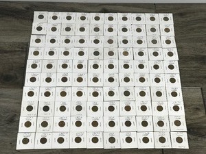 lot 264 image: Lot of 100 Wheat Pennies in Protective Sleeves - see description for years