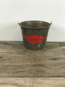 lot 312 image: Vintage Grain Belt Small Metal Pail