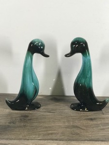 lot 344 image: Pair of Vintage Drip Glazed Blue Mountain Pottery Ducks