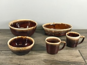 lot 377 image: Lot of 5 - Vintage McCoy Brown Drip Glaze Dish ware - see description for more info