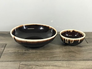 lot 382 image: 2 - Vintage Pfaltzgraff Brown Drip Glaze Bowls
