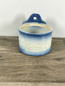 lot 417 image: Antique Salt Stoneware Crock blue white decorated glaze