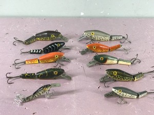 lot 437 image: Lot of 10 Collectible L&S Fishing Lures