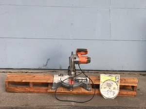 Rigid 10” Miter Saw Mounted on Platform with Extra New Blade