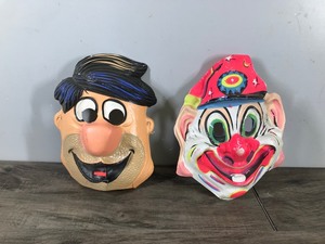 lot 197 image: Vintage Fred Flinstone Halloween Mask and a Clown Mask