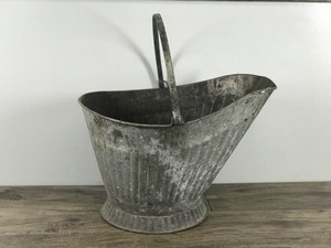 lot 175 image: Vintage Galvanized Fireplace Charcoal Bucket