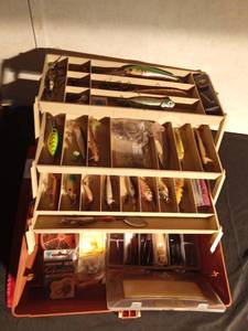 lot 128 image: Plano tackle box full of tackle